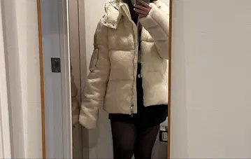 TATRAS 보아 다운 자켓 화이트