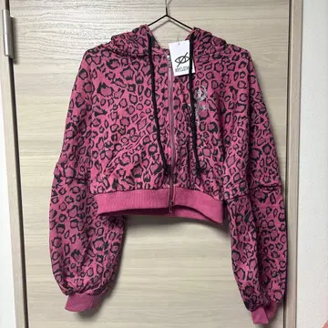 KRY 숏 기장 고양이 귀 후드티