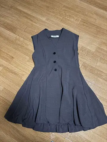 코코딜 COCO DEAL 플럼 벌룬 베스트