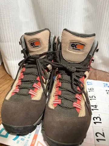 Caravan (캐러밴) 등산화 사이즈 24.5