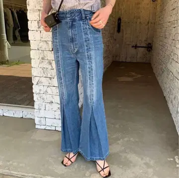 MURRAL washed flare tuck 데님