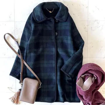 새상품급 맥피 블랙워치 울 코트 코쿤 실루엣 체크 무늬