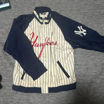 Yankees 스트라이프 나일론 자켓 XL