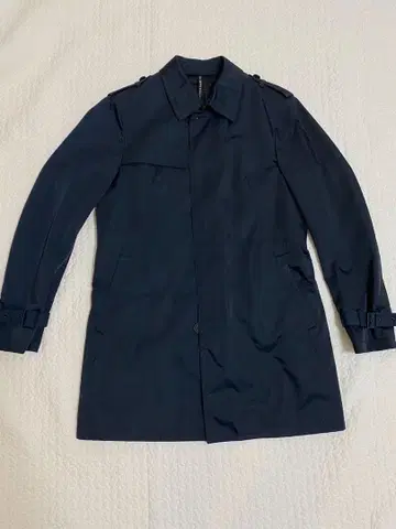 BLACKBARRETT 트렌치코트