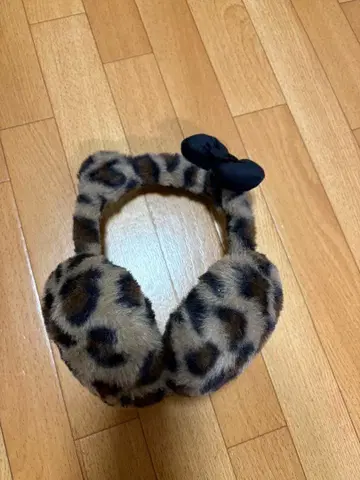 키티 레오파드 무늬 퍼 귀도리 이어머프