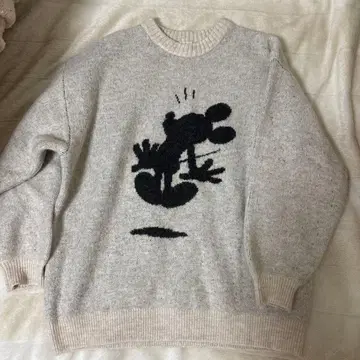 ONCILY 디즈니 실루엣 모티브 니트