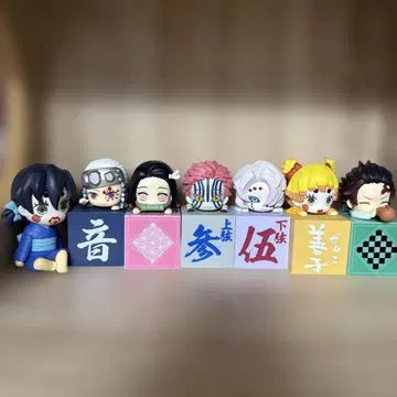 귀멸의 칼날 히카케 피규어 아카자 탄지로 루이 젠이츠 텐겐