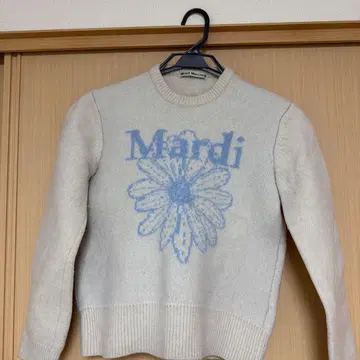 Mardi 꽃무늬 프린트 긴팔 니트 스웨터