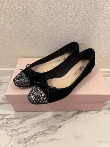 [ DIANA ] 다이애나 리본 플랫슈즈 글리터