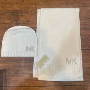 MK 니트 모자 스카프 세트 화이트