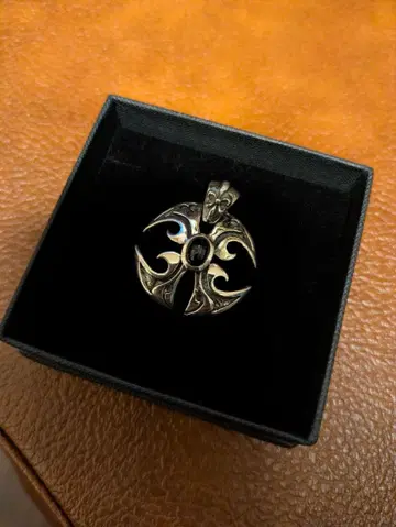 실버 925 고딕풍 크로스 펜던트