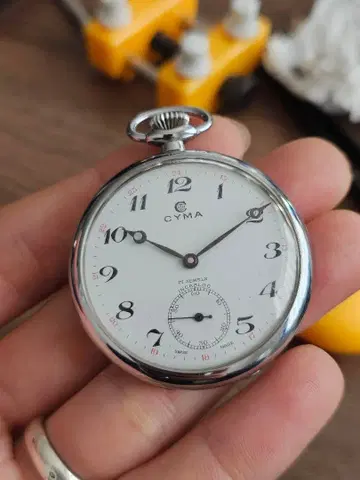 CYMA 시마 수동 와인딩 회중시계 현재 작동 중입니다