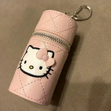 LOWRYS FARM 헬로키티 립 케이스