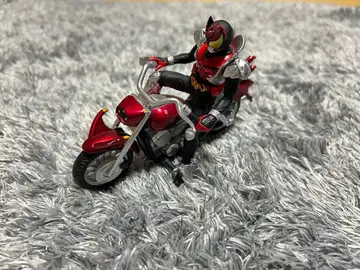 가면라이더 키바 피규어 바이크 포함