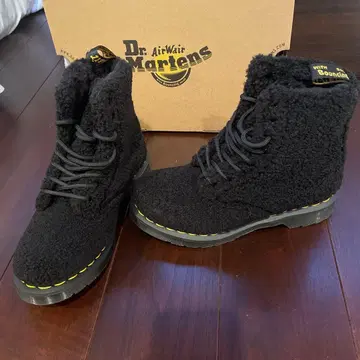 새상품 UK4 닥터마틴 1460 PASCAL 부츠