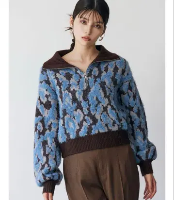 MURUA 새상품 멀티 얀 하프 지퍼 니트 프리 사이즈