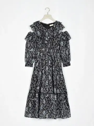 AnMILLE 프릴 숄더 컷 원피스