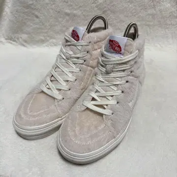 VANS 퍼 하이컷 스니커즈 핑크 SK8-HI 복슬복슬