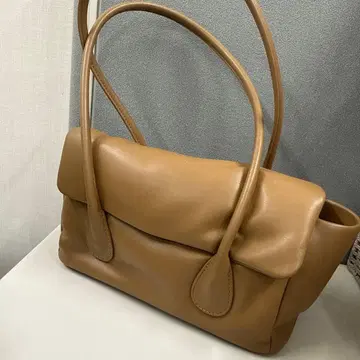 Mila owen 베이지 심플 핸드백