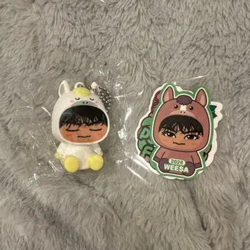 WEESA 인형옷 키링 말 시크릿 가챠 세트