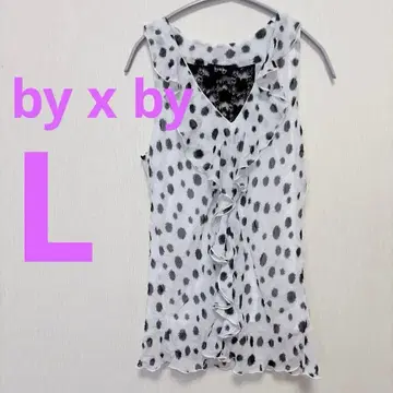 by x by [ L ] 화이트 도트 무늬 프릴 슬리브리스