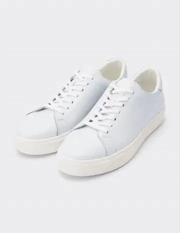 [ 미사용 새상품 ] 완판 GU 리얼 가죽 스니커즈