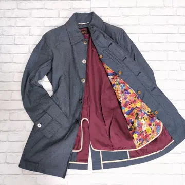 새상품급 폴스미스 컬렉션 라이너 꽃무늬 올 패턴 쉘 버튼 M