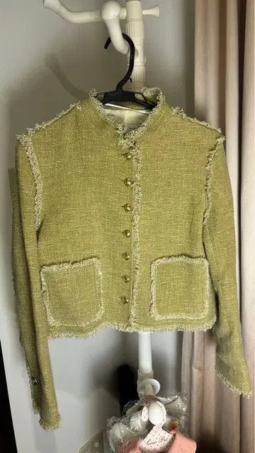 ZARA 라이트 그린 트위드 자켓