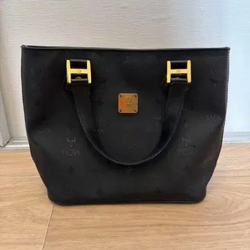 MCM 블랙 핸드백
