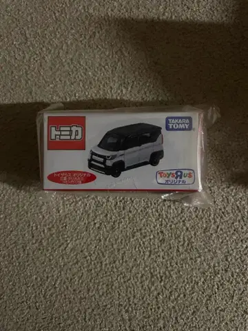 토미카 델리카 미니 토이저러스 샤모니