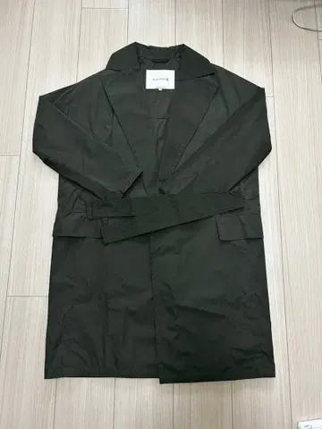 MACKINTOSH 블랙 트렌치코트 사이즈 32