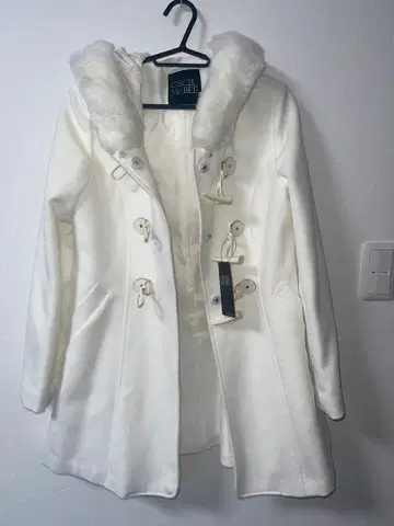 CECIL McBEE 화이트 더플 코트 M 퍼 달린 후드 화이트