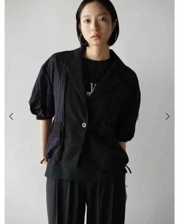 RADIATE 벌룬 슬리브 핀스트라이프 자켓