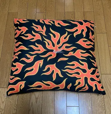 챌린저 좌식 쿠션 미사용품