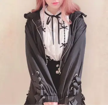 LIZLISA 프릴 블루종 블랙