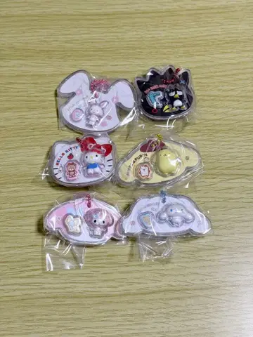 산리오 캐릭터즈 패키지 참&초코볼