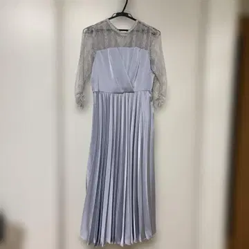 새상품 레스 빠세 라이트 블루 레이스 새틴 드레스 38 M 원피스