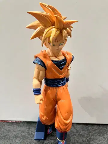 재도색 드래곤볼 손오반 출진 피규어