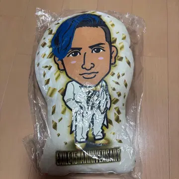 타치바나 켄치 쿠션