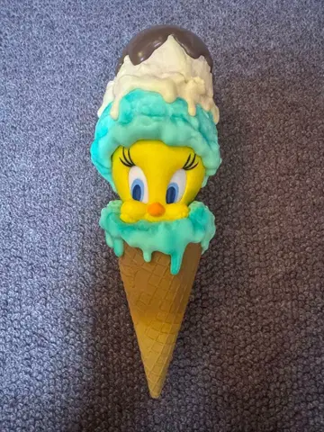 솝 스튜디오 루니툰 젤라토 트위티 피규어