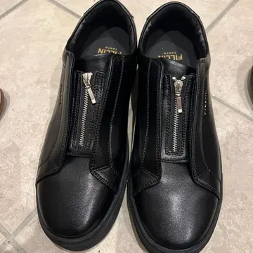 FILLIN CLASSIC ZIP 스니커즈