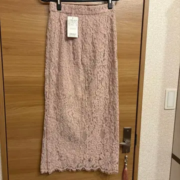 핑크 레이스 타이트 롱 스커트