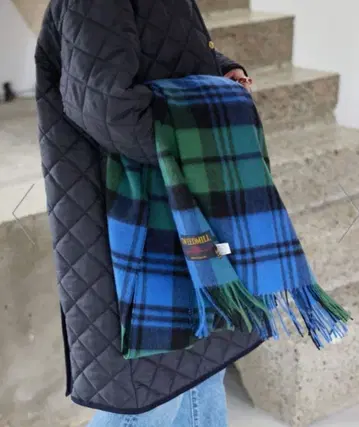 미사용 TWEEDMILL 체크 무늬 울 스톨