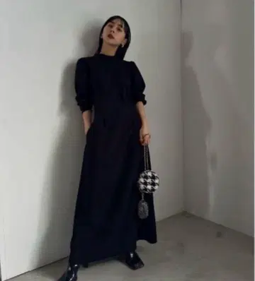 AMERI 윈도페인 자카드 드레스