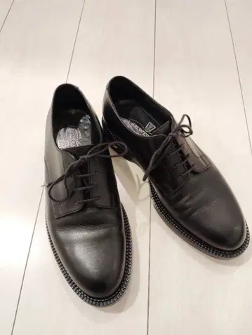 J.M.WESTON 제이엠 웨스통 플레인토 블랙 사이즈 5/D