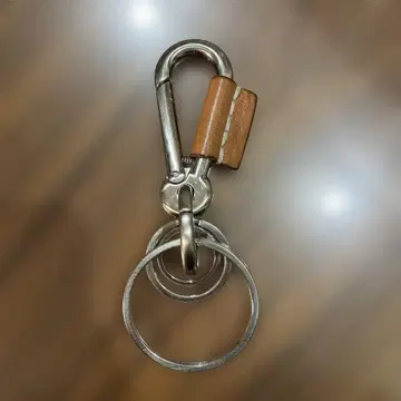 hender scheme 카라비너 키링 베이지