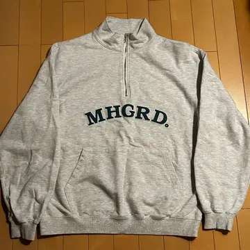 마하그리드 아치 로고 하프 지퍼 맨투맨