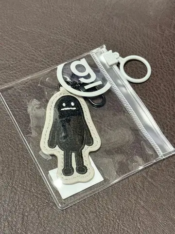 graniph 뷰티풀 섀도우 자수 패치 키링