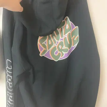 SANTA CRUZ 블랙 후드 부착 후드티