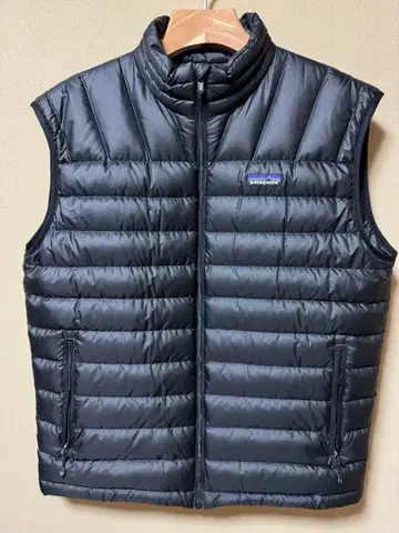 patagonia 블랙 다운 베스트 M